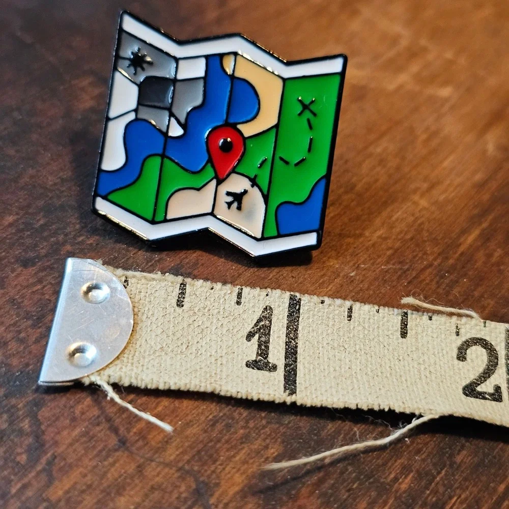Unbranded lapel pin